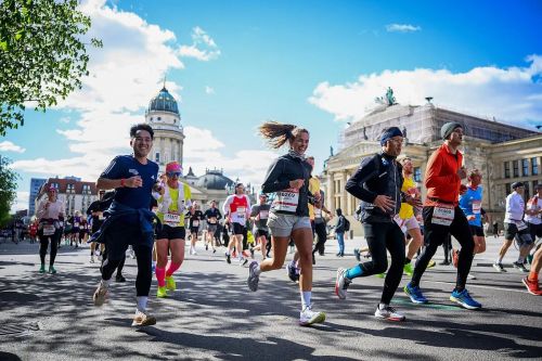 Foto offerta MEZZA MARATONA DI BERLINO | 21K, immagini dell'offerta MEZZA MARATONA DI BERLINO | 21K di Ovunque viaggi.